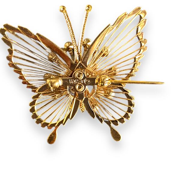 Vintage Monet Butterfly Brooch Pin Mid Size Gold Plated Faux Pearls Art Deco 3D - Picture 8 of 11
